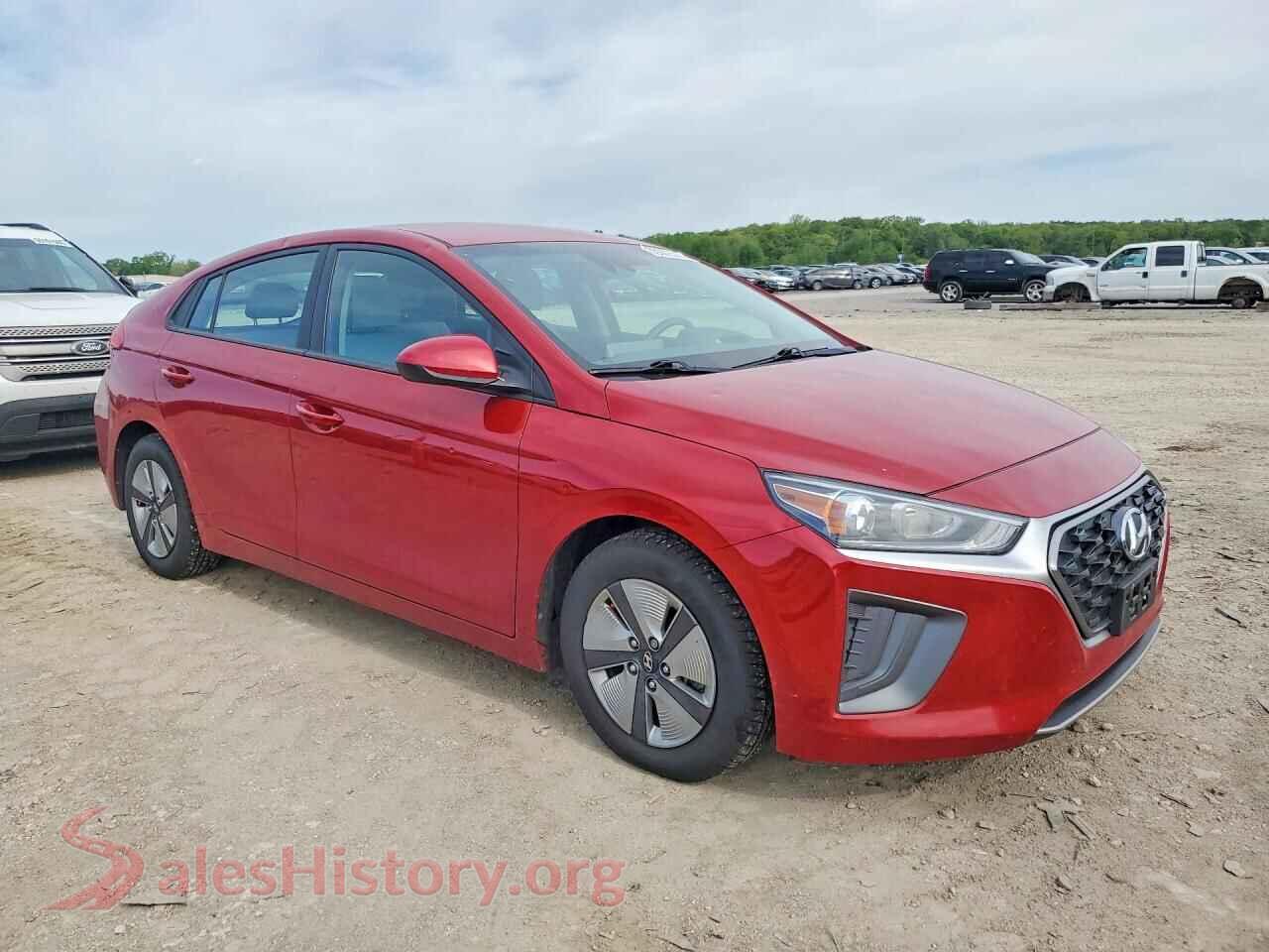2022 HYUNDAI IONIQ VIN KMHC65LC2NU276772, rear 3/4 view