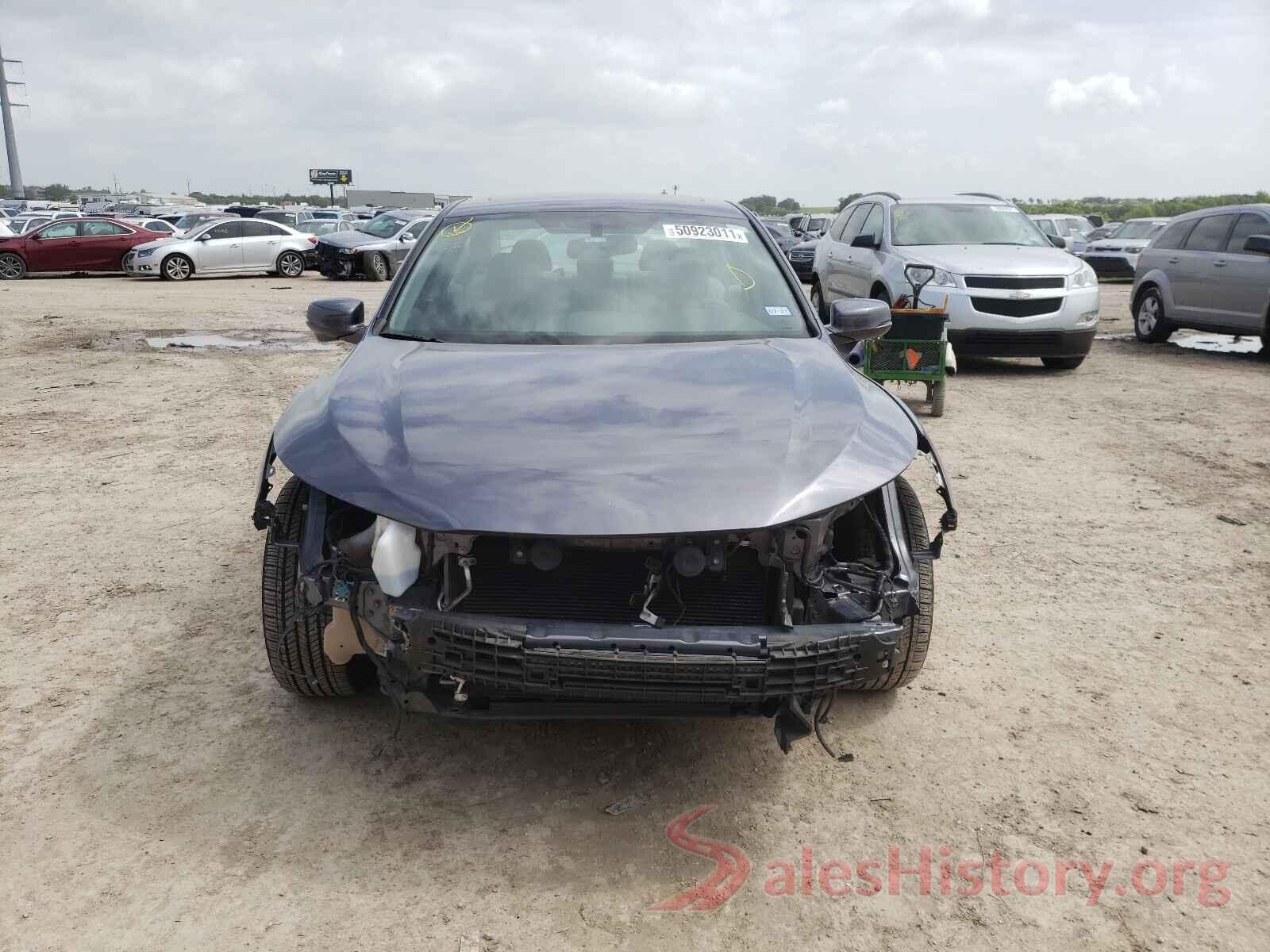 1HGCR3F85HA037098 2017 HONDA ACCORD