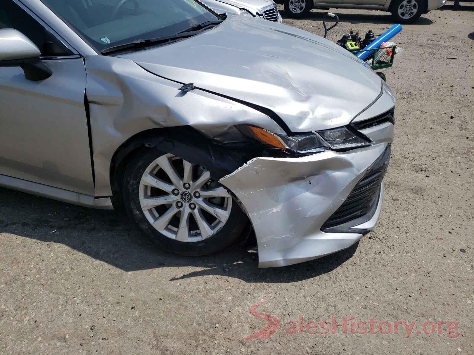 4T1B11HK3KU821215 2019 TOYOTA CAMRY