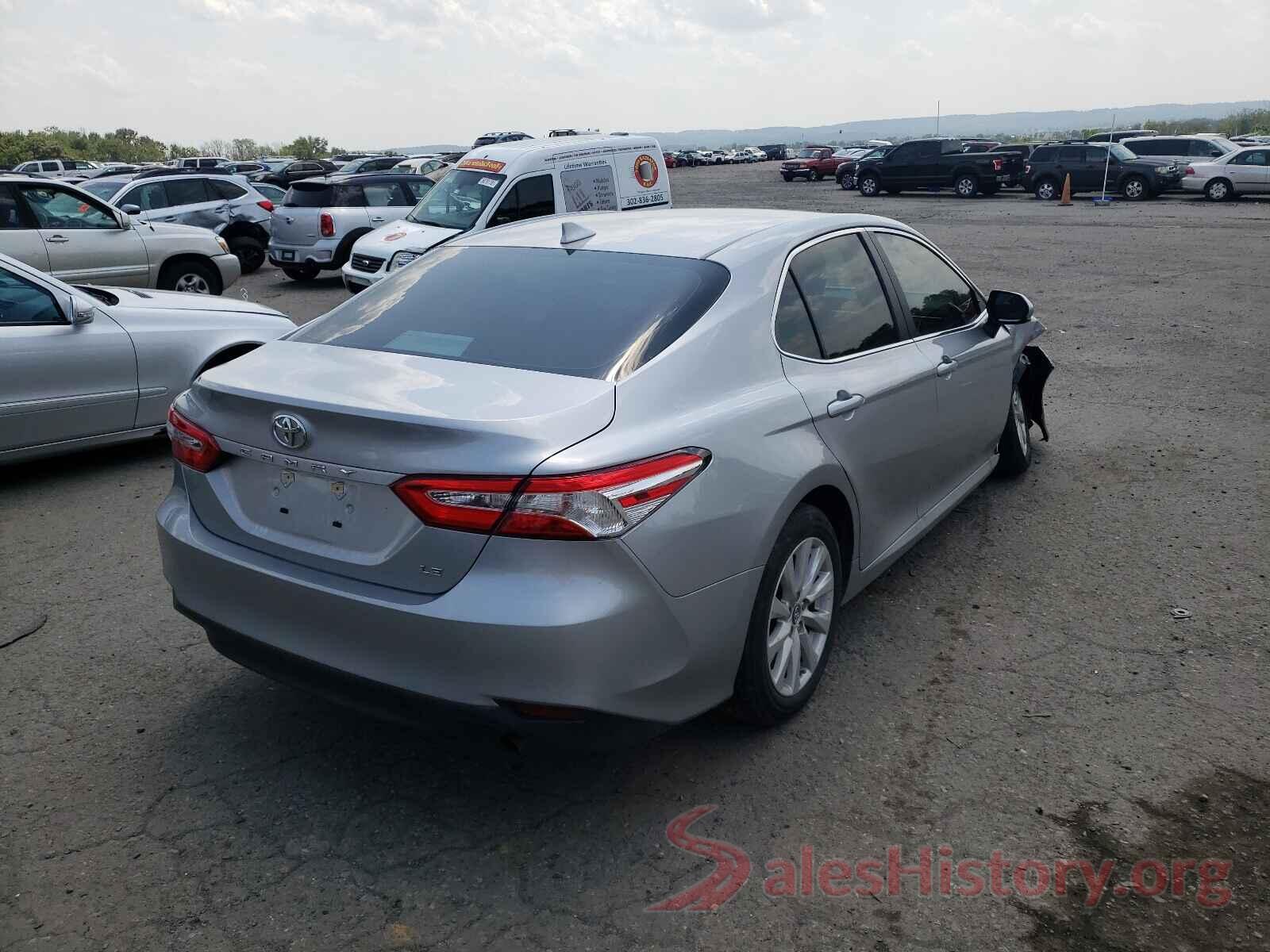 4T1B11HK3KU821215 2019 TOYOTA CAMRY