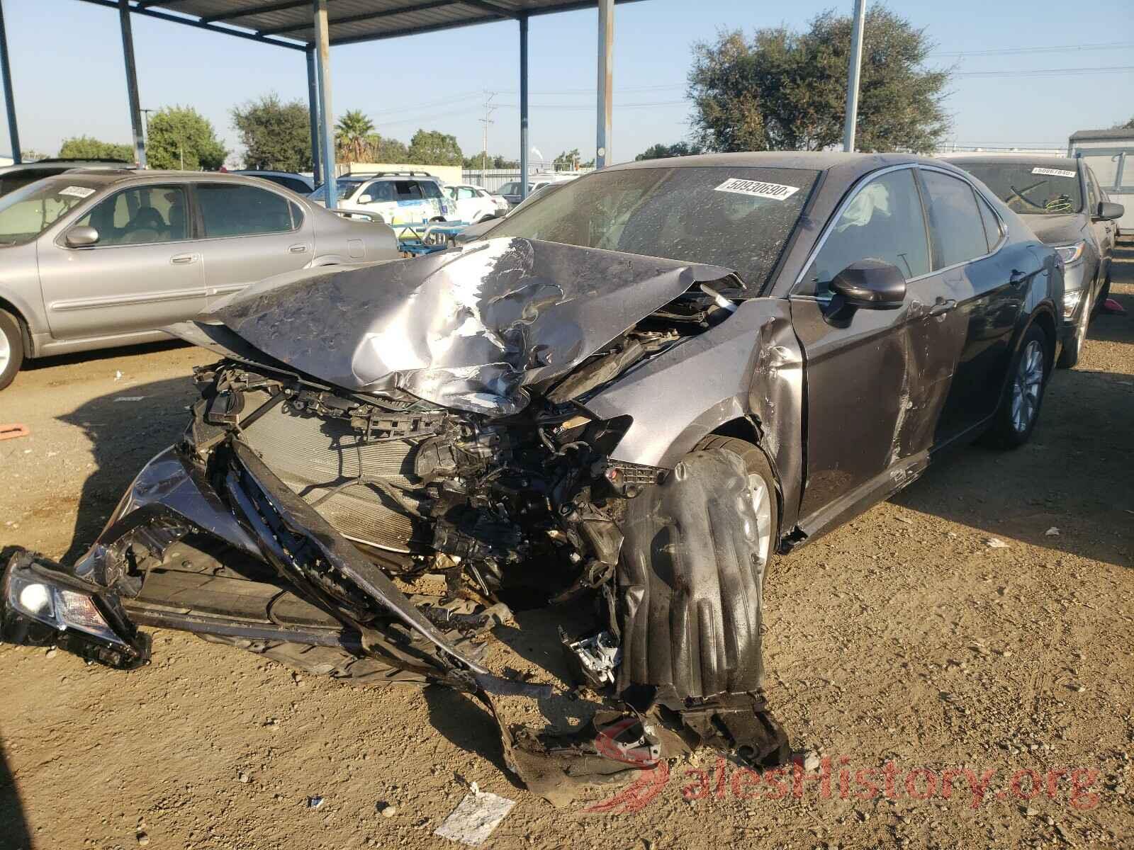 4T1B11HK7JU503970 2018 TOYOTA CAMRY