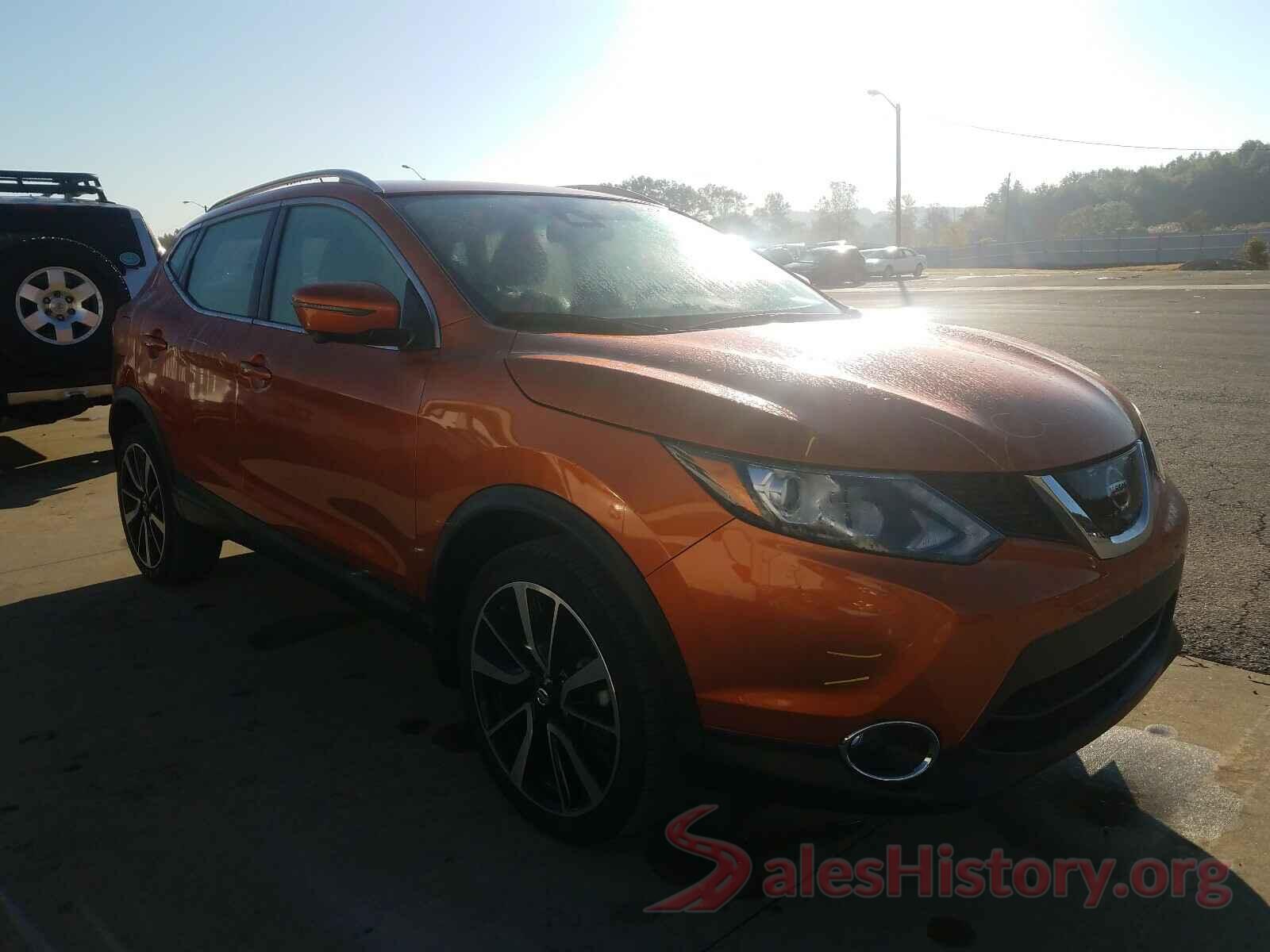 JN1BJ1CR7HW106141 2017 NISSAN ROGUE