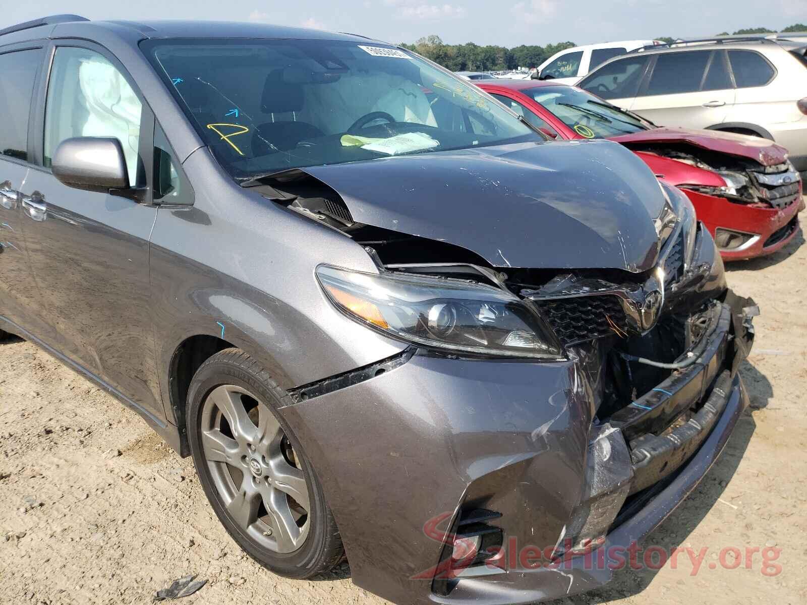 5TDXZ3DCXJS926690 2018 TOYOTA SIENNA