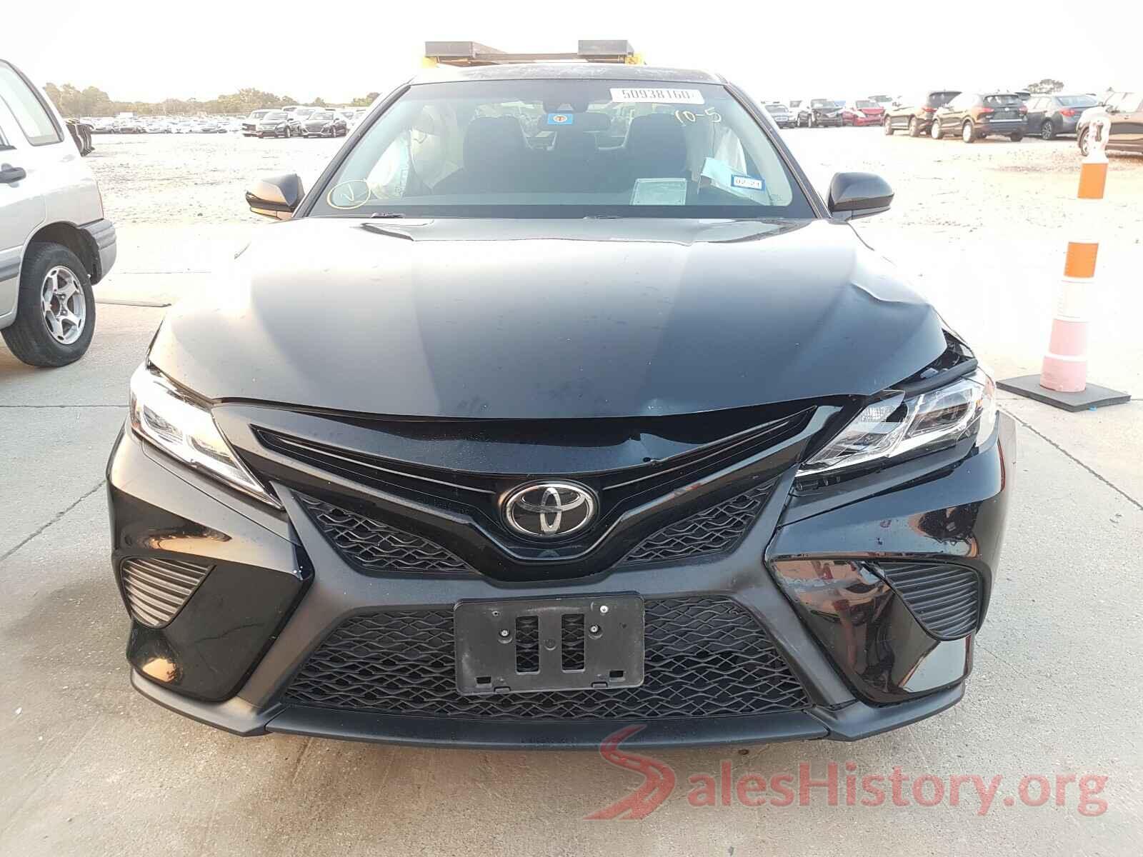 4T1B11HKXJU154528 2018 TOYOTA CAMRY