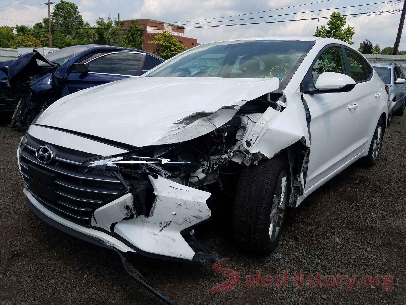 5NPD84LF2KH415182 2019 HYUNDAI ELANTRA