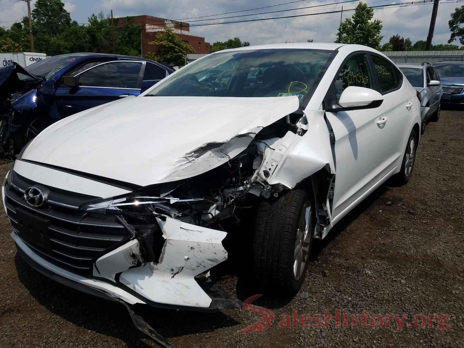 5NPD84LF2KH415182 2019 HYUNDAI ELANTRA