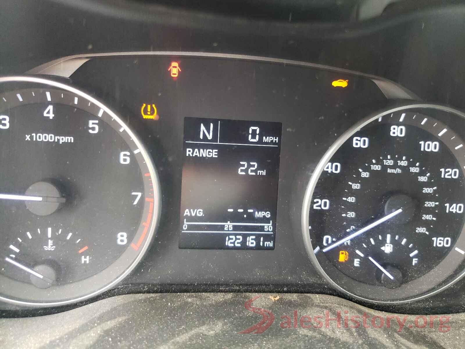 5NPD74LF5HH135221 2017 HYUNDAI ELANTRA