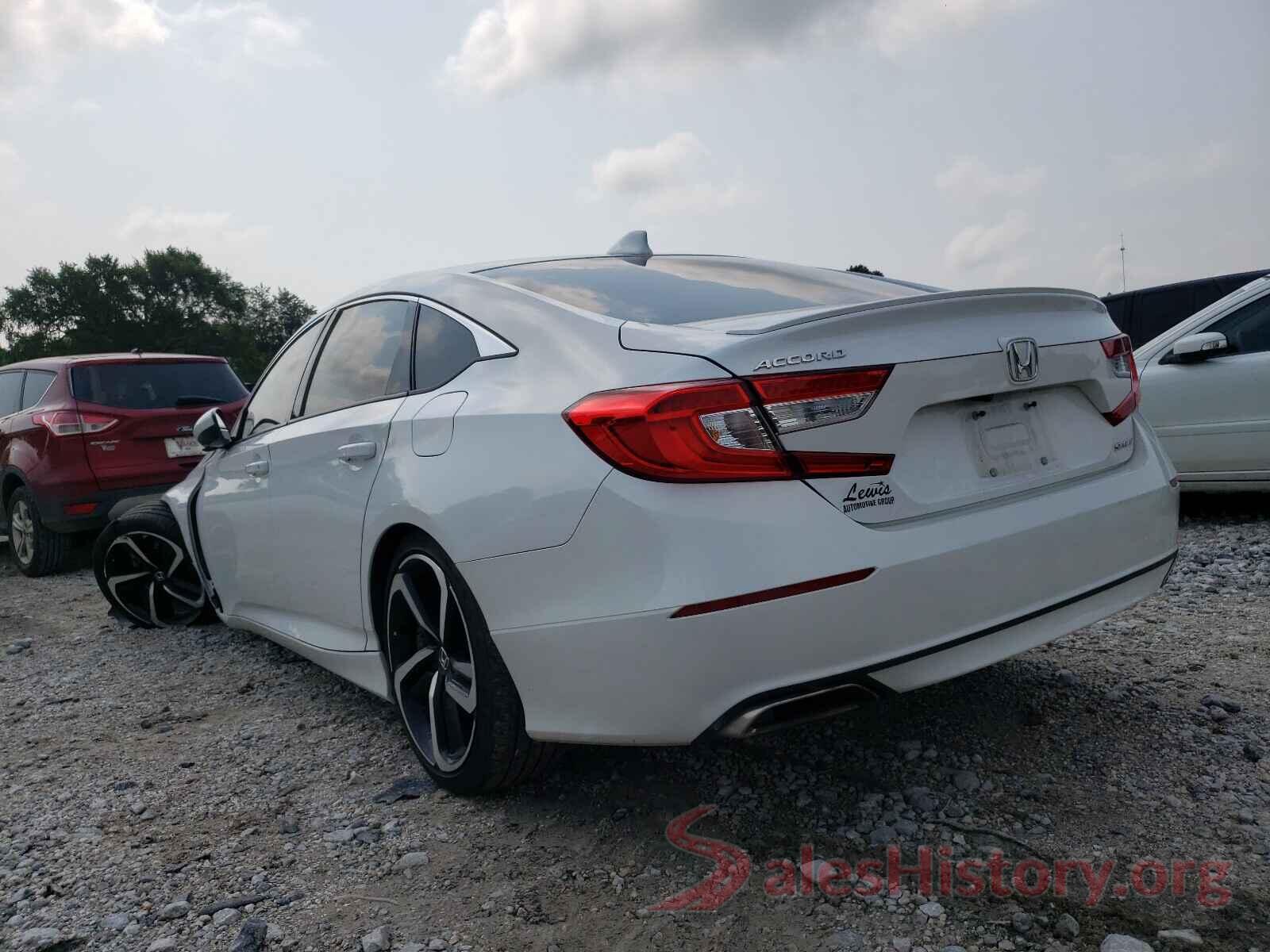 1HGCV1F3XJA262577 2018 HONDA ACCORD