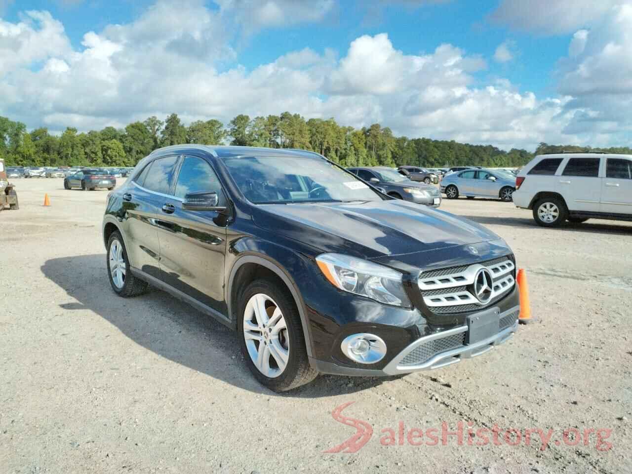 WDCTG4EB2JJ491333 2018 MERCEDES-BENZ GLA-CLASS