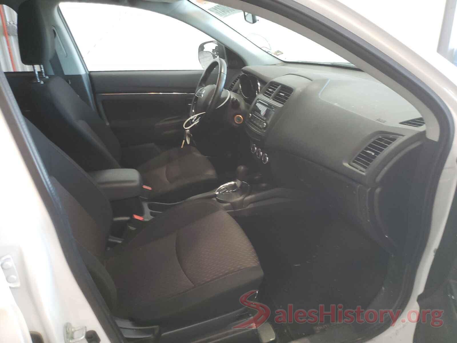 JA4AR3AU5HZ043196 2017 MITSUBISHI OUTLANDER