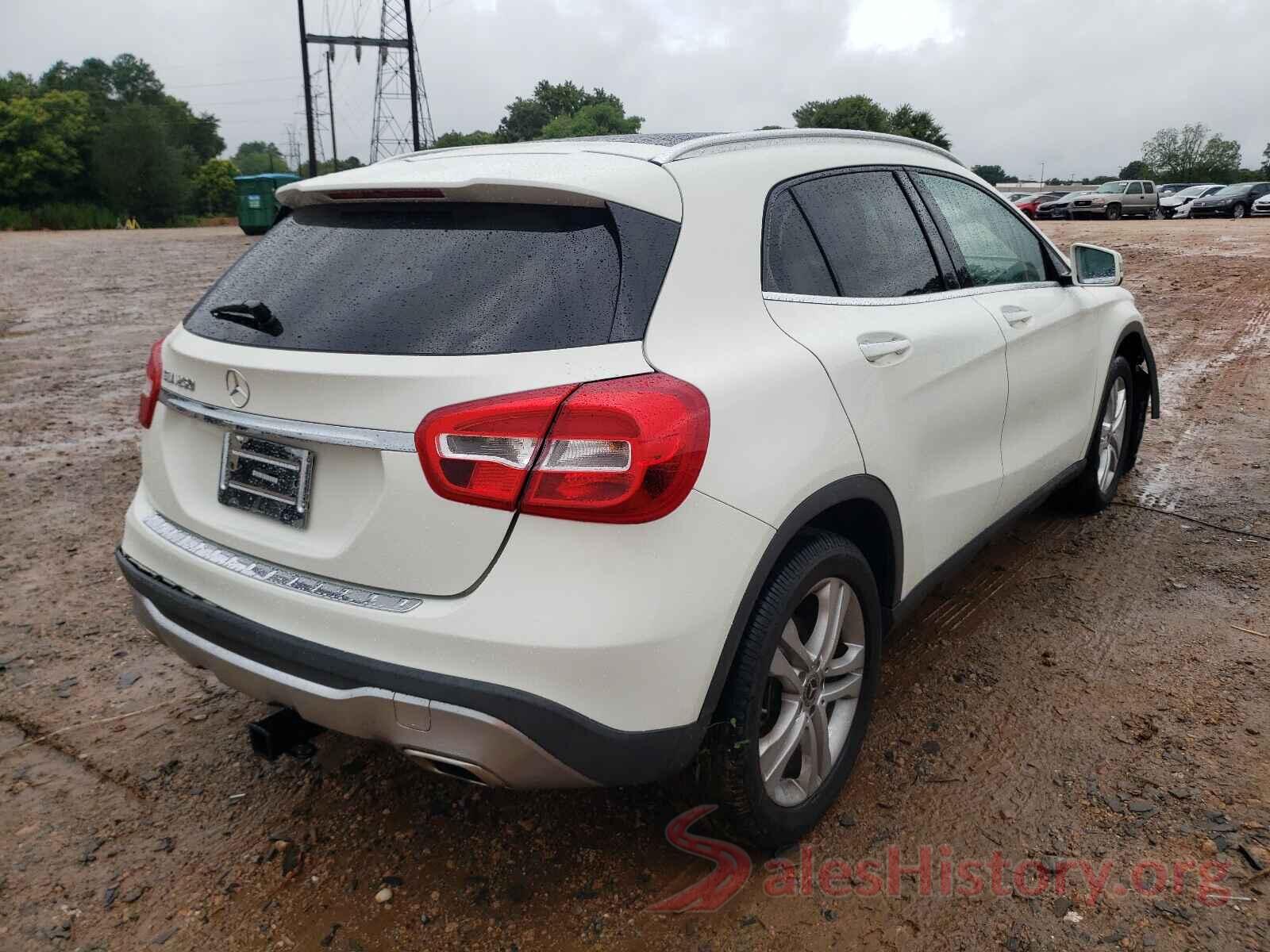 WDCTG4EB0JJ450361 2018 MERCEDES-BENZ GLA-CLASS