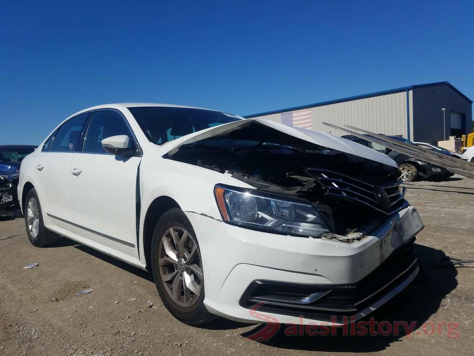 1VWAT7A34GC056543 2016 VOLKSWAGEN PASSAT