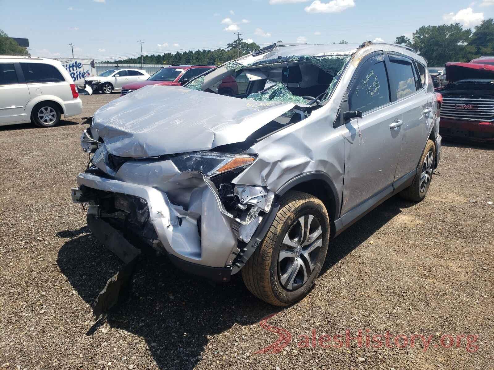 2T3ZFREV8HW347890 2017 TOYOTA RAV4