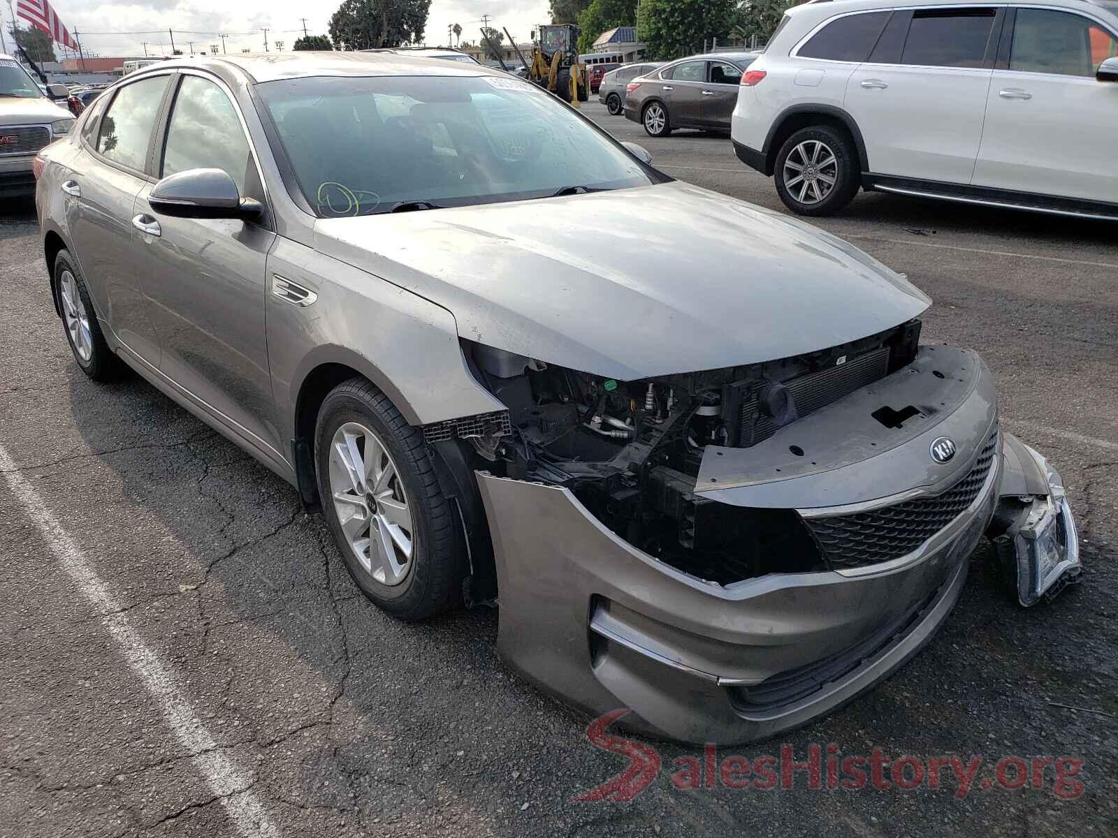 5XXGT4L32JG180097 2018 KIA OPTIMA