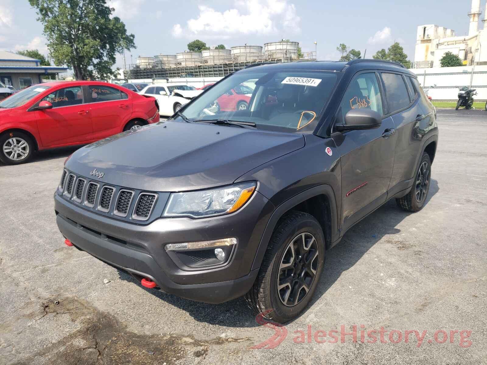 3C4NJDDB3KT744803 2019 JEEP COMPASS