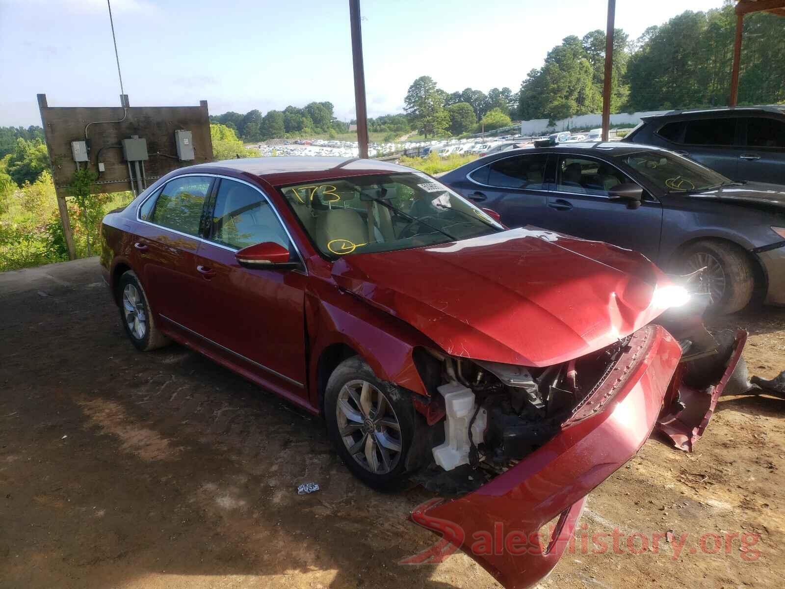 1VWAT7A37HC043822 2017 VOLKSWAGEN PASSAT