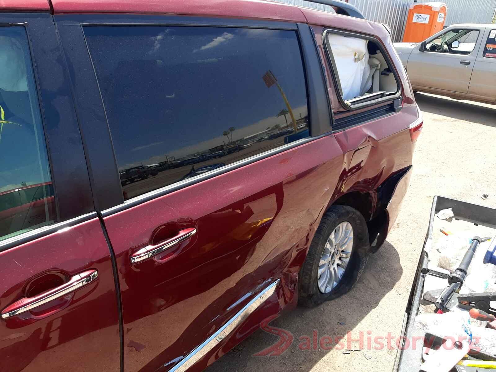 5TDYZ3DC8HS889248 2017 TOYOTA SIENNA