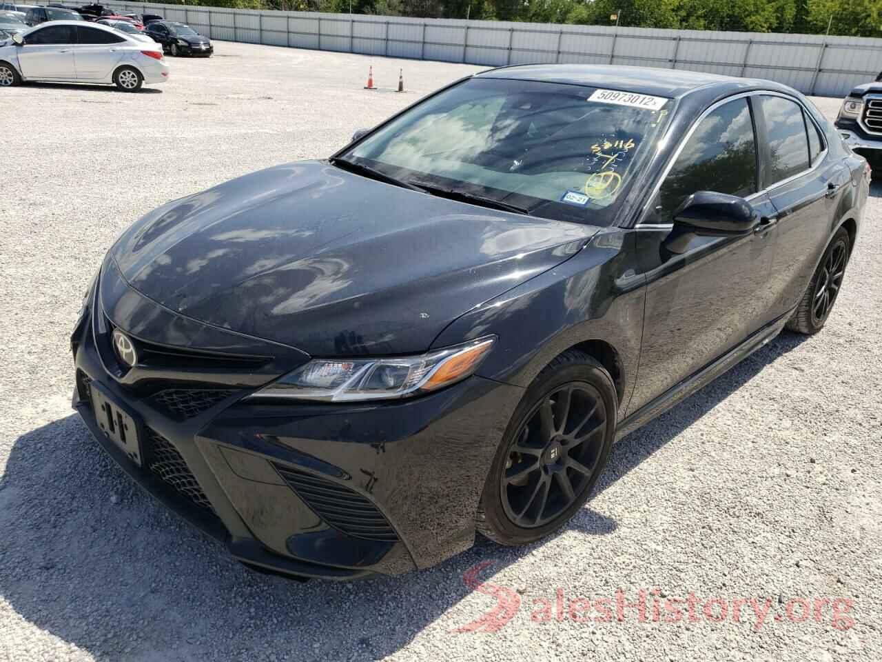 JTNB11HK1J3014583 2018 TOYOTA CAMRY