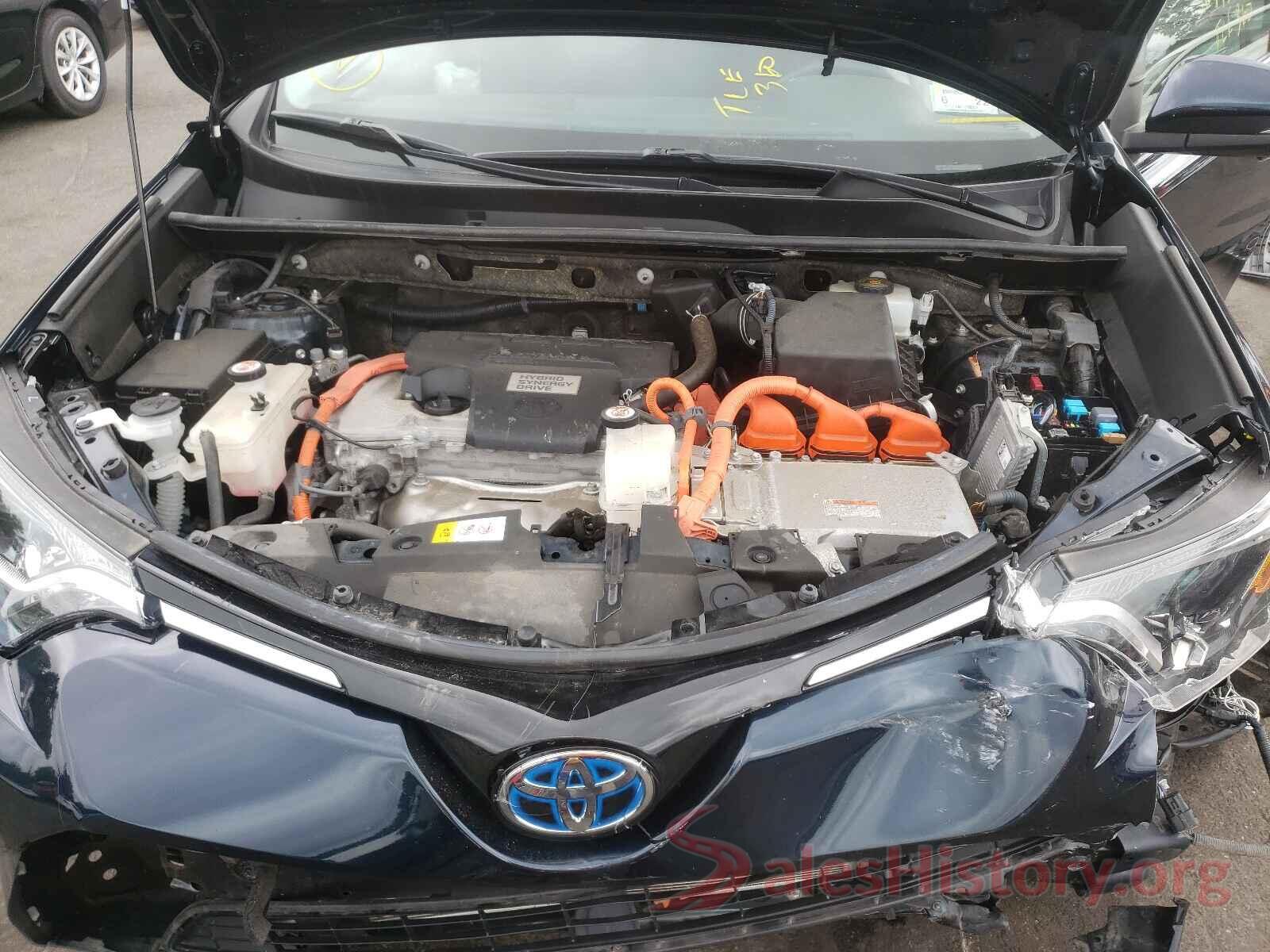 JTMRJREV0HD087559 2017 TOYOTA RAV4