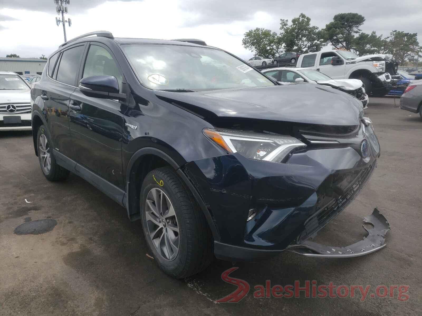 JTMRJREV0HD087559 2017 TOYOTA RAV4