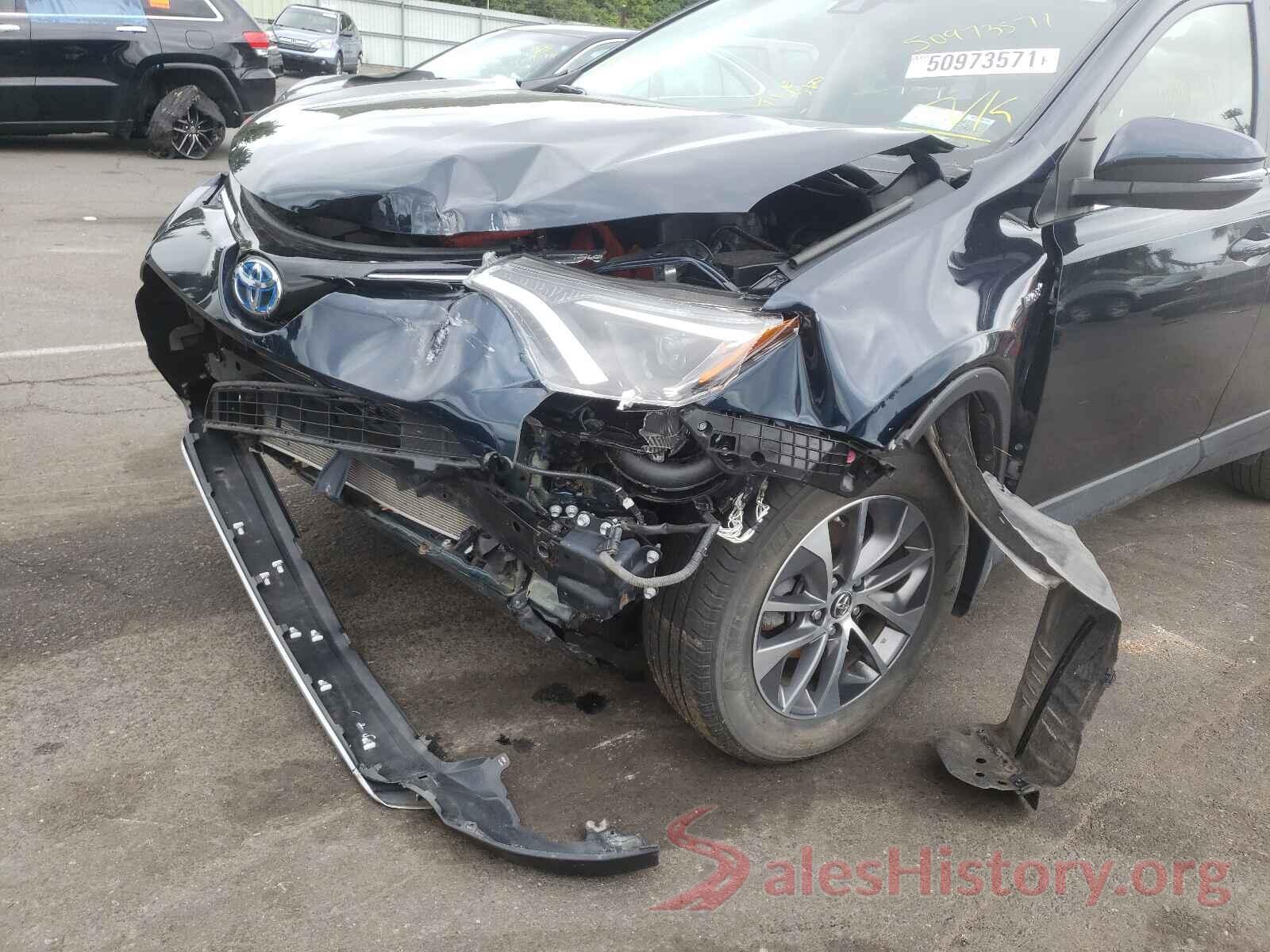 JTMRJREV0HD087559 2017 TOYOTA RAV4