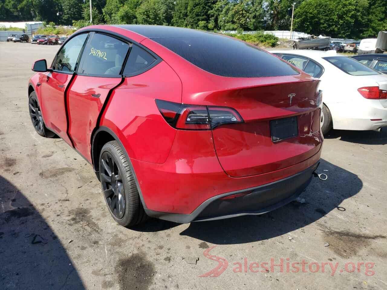 7SAYGDEE4NF312635 2022 TESLA MODEL Y