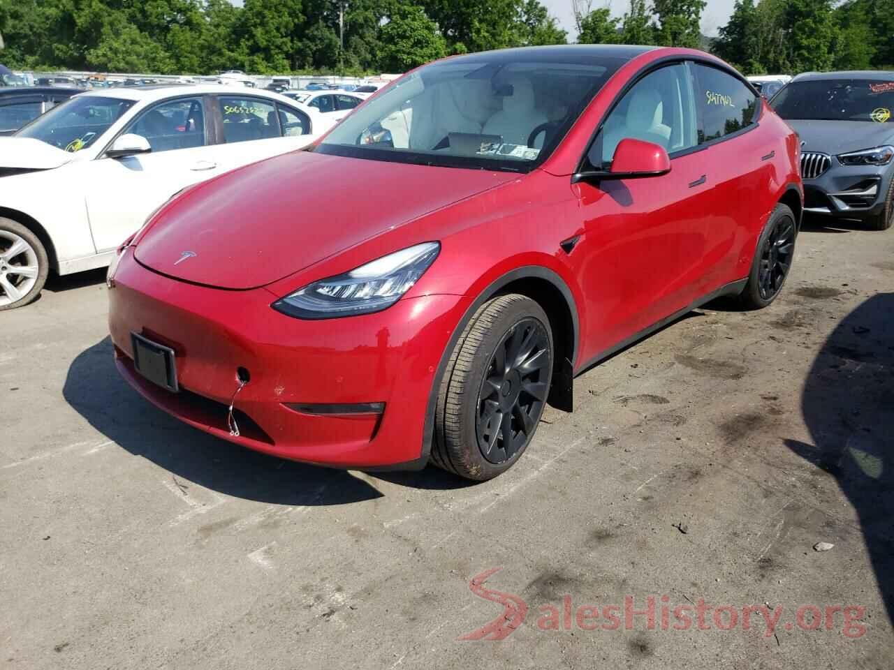 7SAYGDEE4NF312635 2022 TESLA MODEL Y