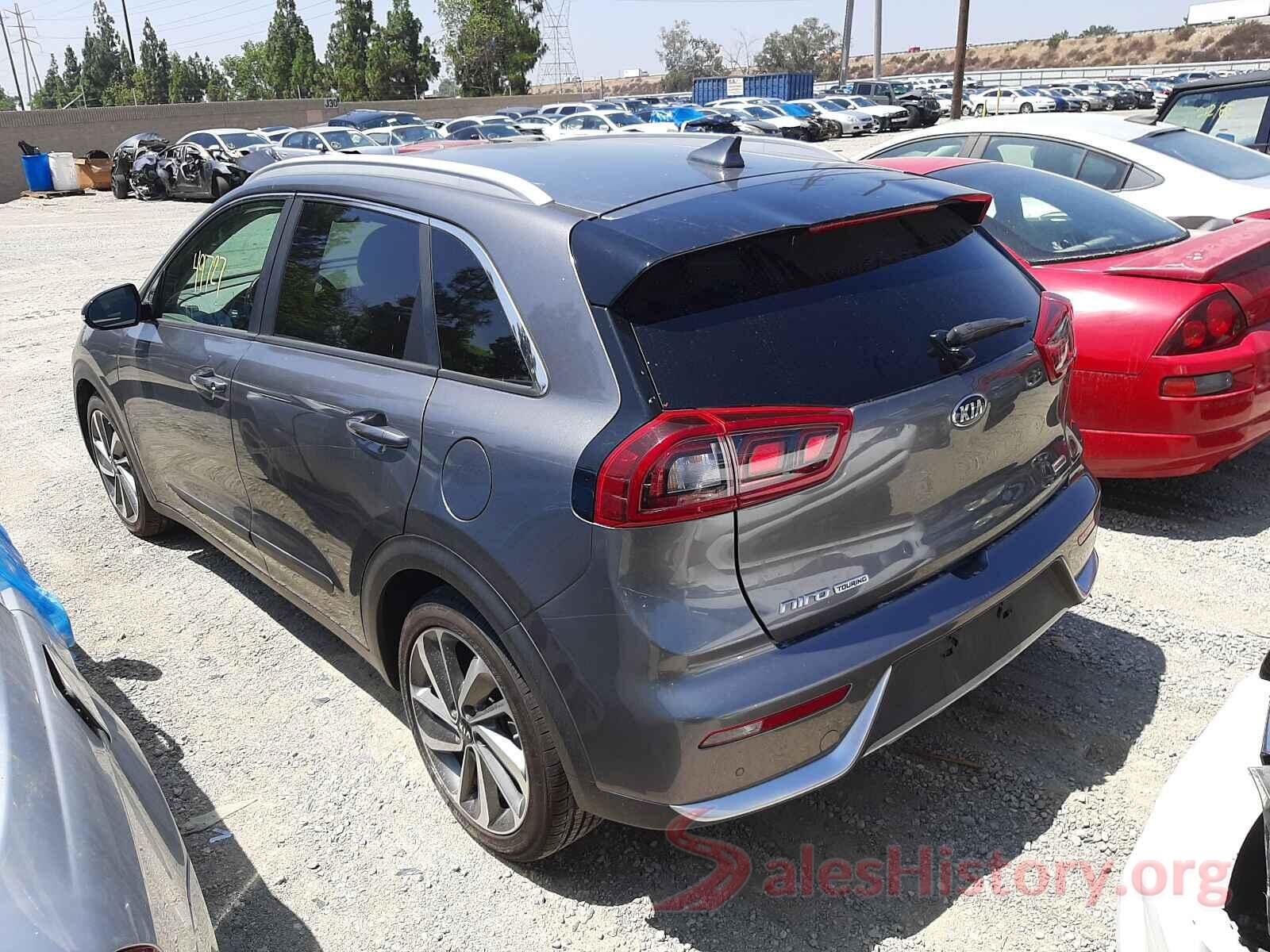 KNDCE3LC9H5053834 2017 KIA NIRO