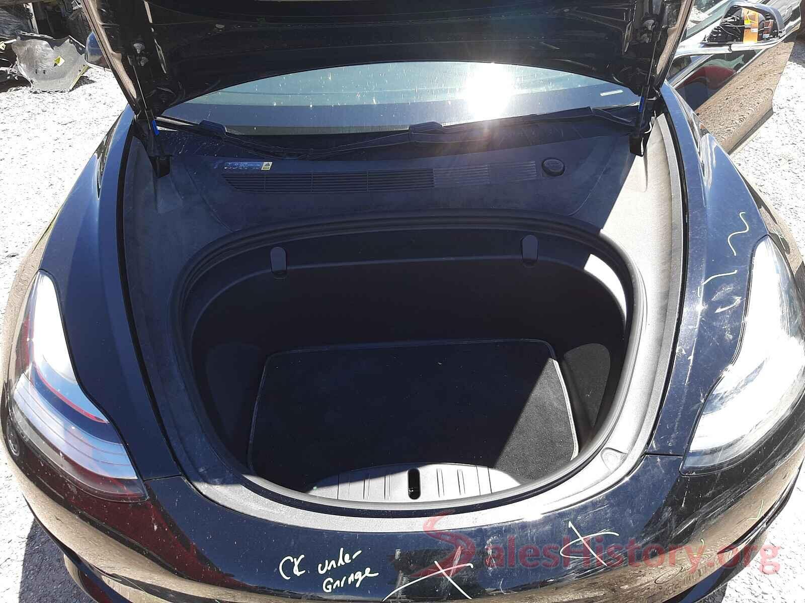 5YJ3E1EA2JF077011 2018 TESLA MODEL 3