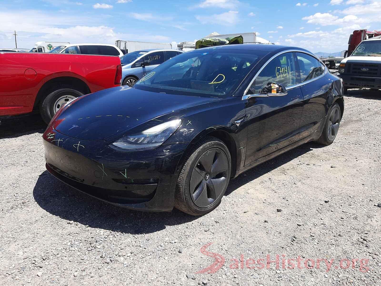 5YJ3E1EA2JF077011 2018 TESLA MODEL 3