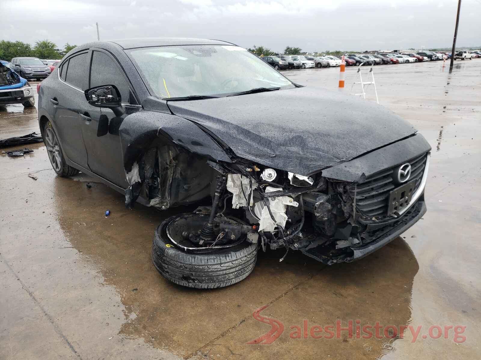 3MZBN1V34JM202290 2018 MAZDA 3