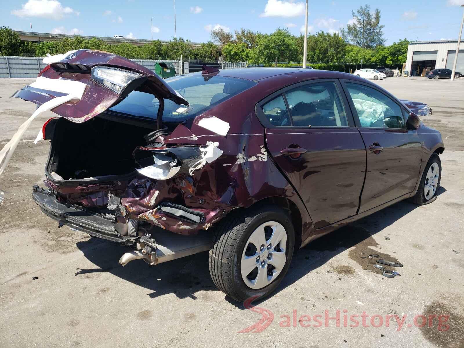 3KPFL4A71JE255740 2018 KIA FORTE