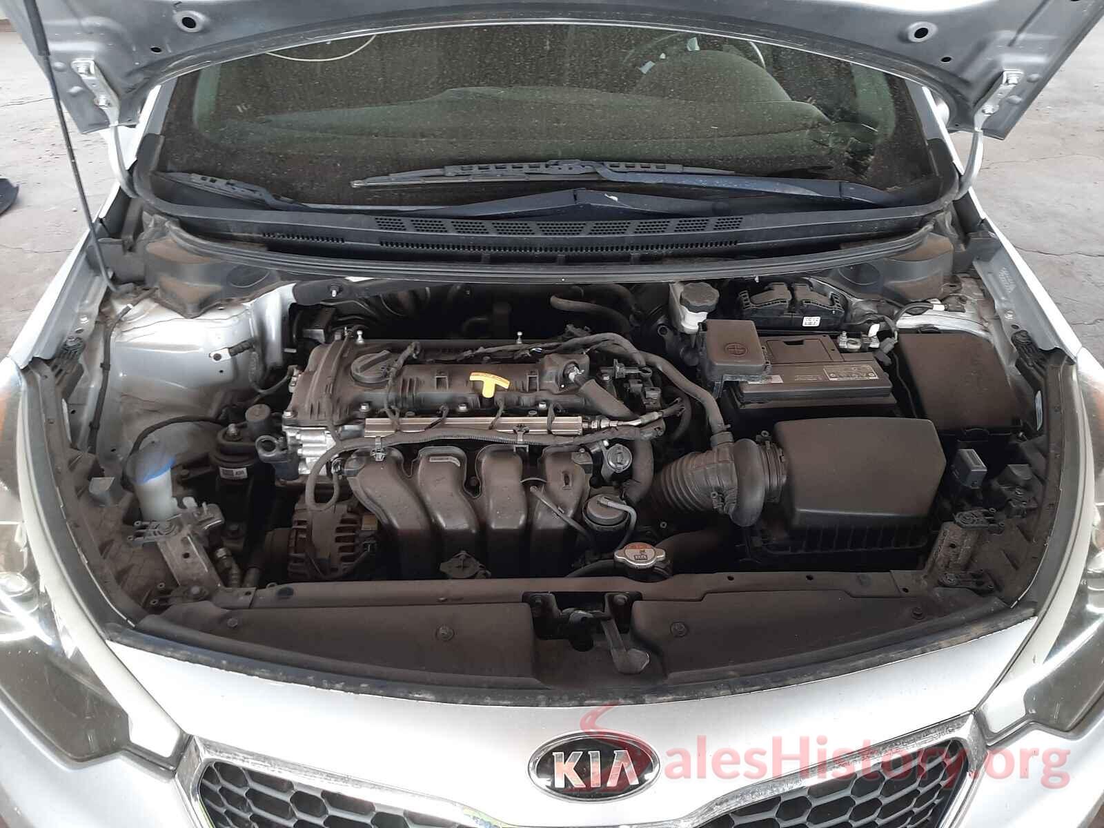 KNAFX4A63G5541084 2016 KIA FORTE