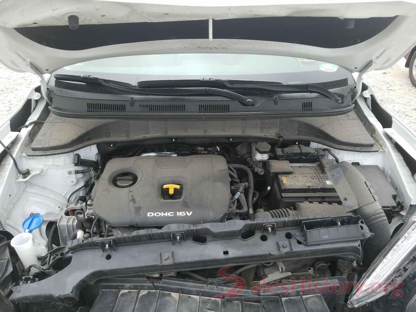 KM8K1CAA0JU128677 2018 HYUNDAI KONA