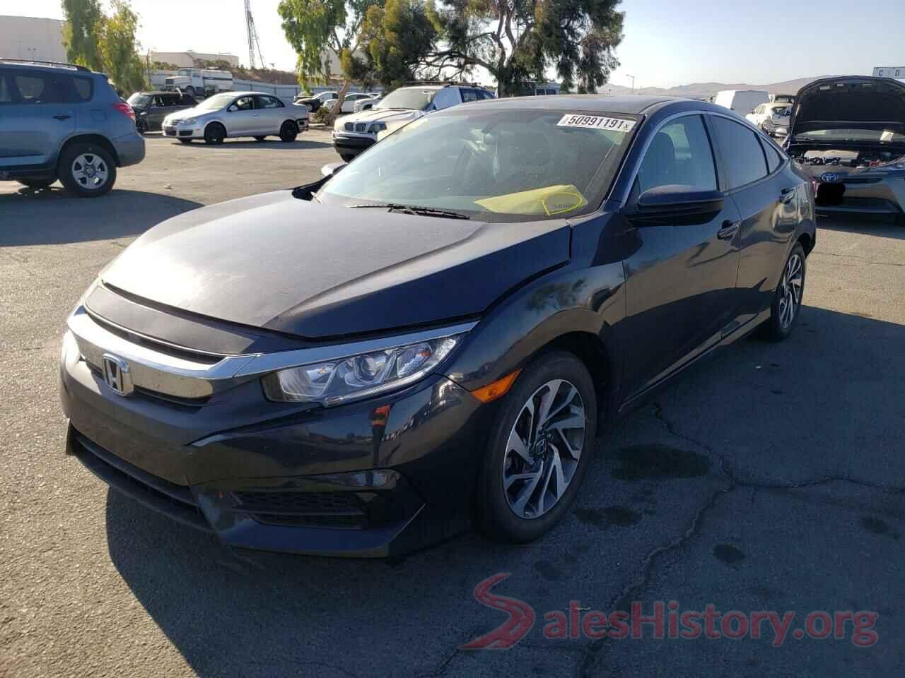 2HGFC2F7XHH568766 2017 HONDA CIVIC