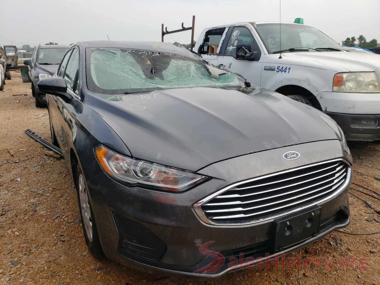 3FA6P0G73KR161007 2019 FORD FUSION