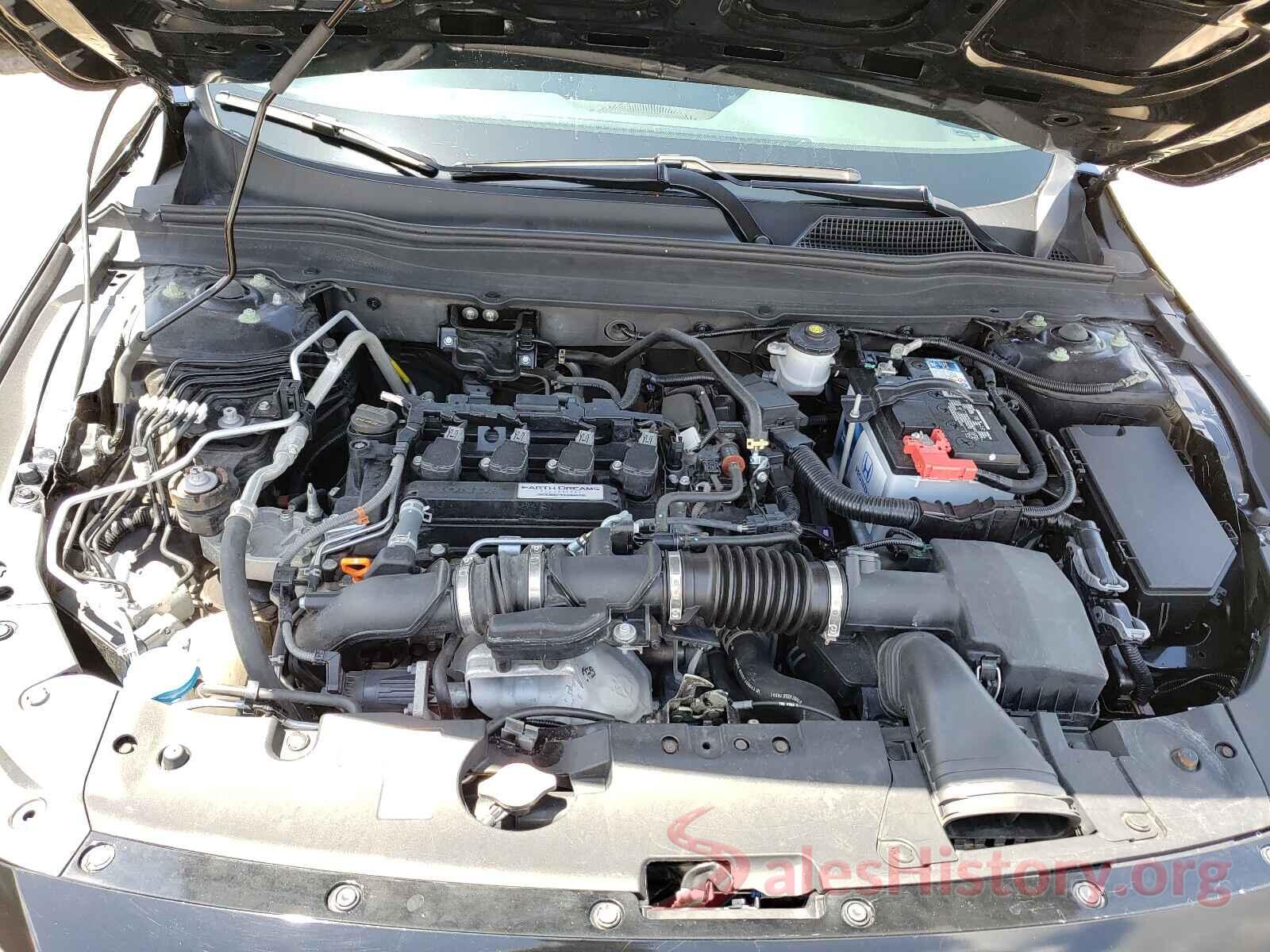 1HGCV1F35JA048144 2018 HONDA ACCORD