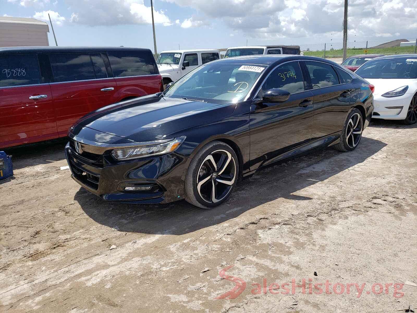 1HGCV1F35JA048144 2018 HONDA ACCORD