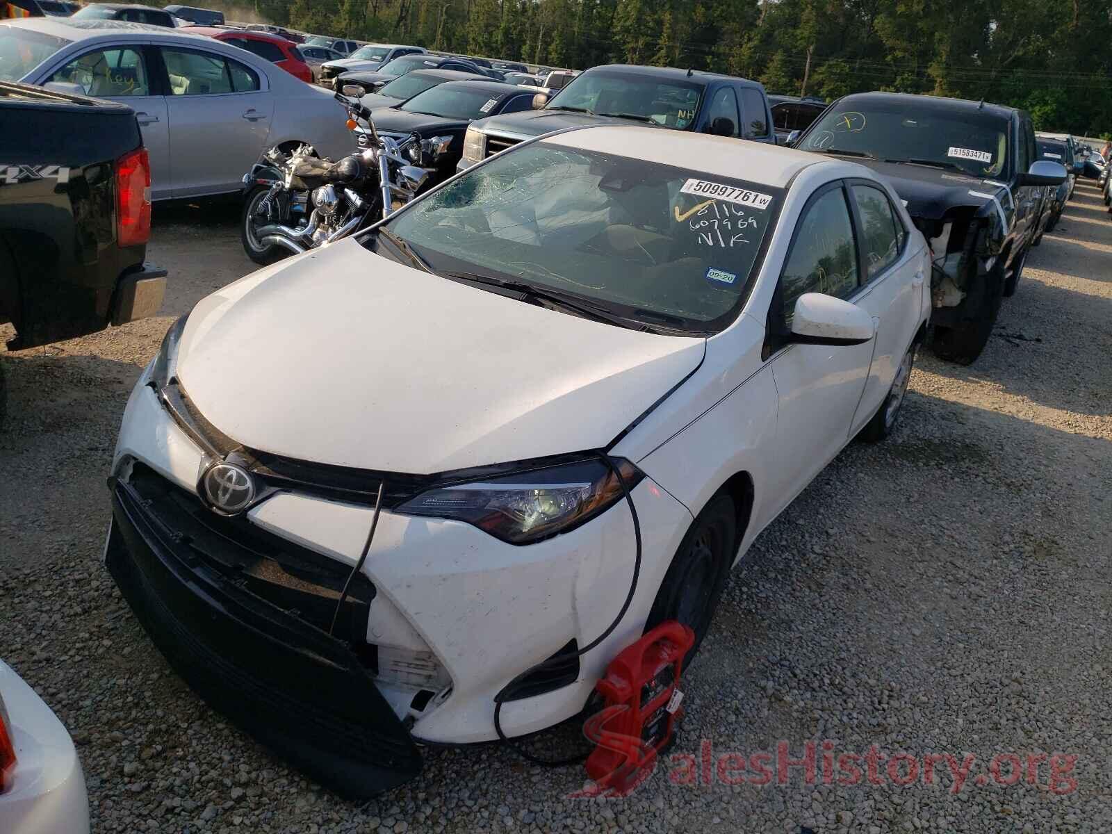 5YFBURHE4HP607909 2017 TOYOTA COROLLA