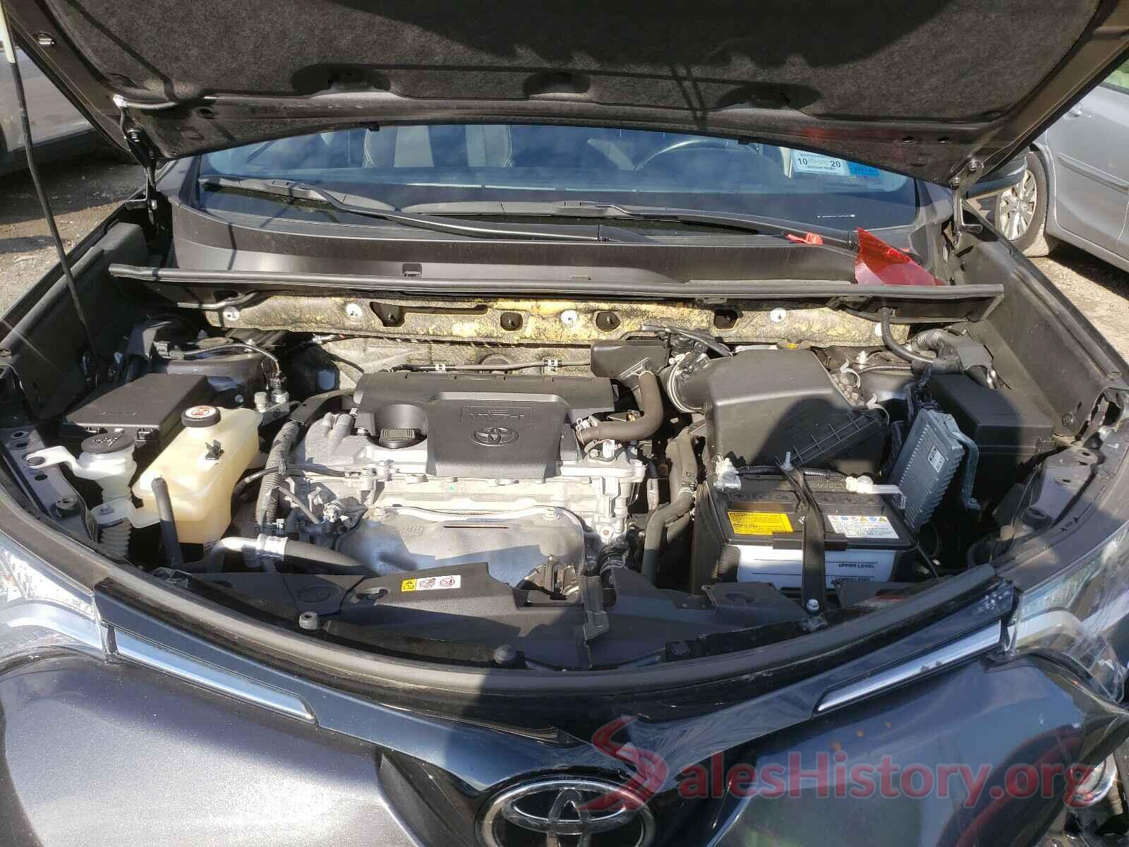 JTMRFREV2JJ250432 2018 TOYOTA RAV4