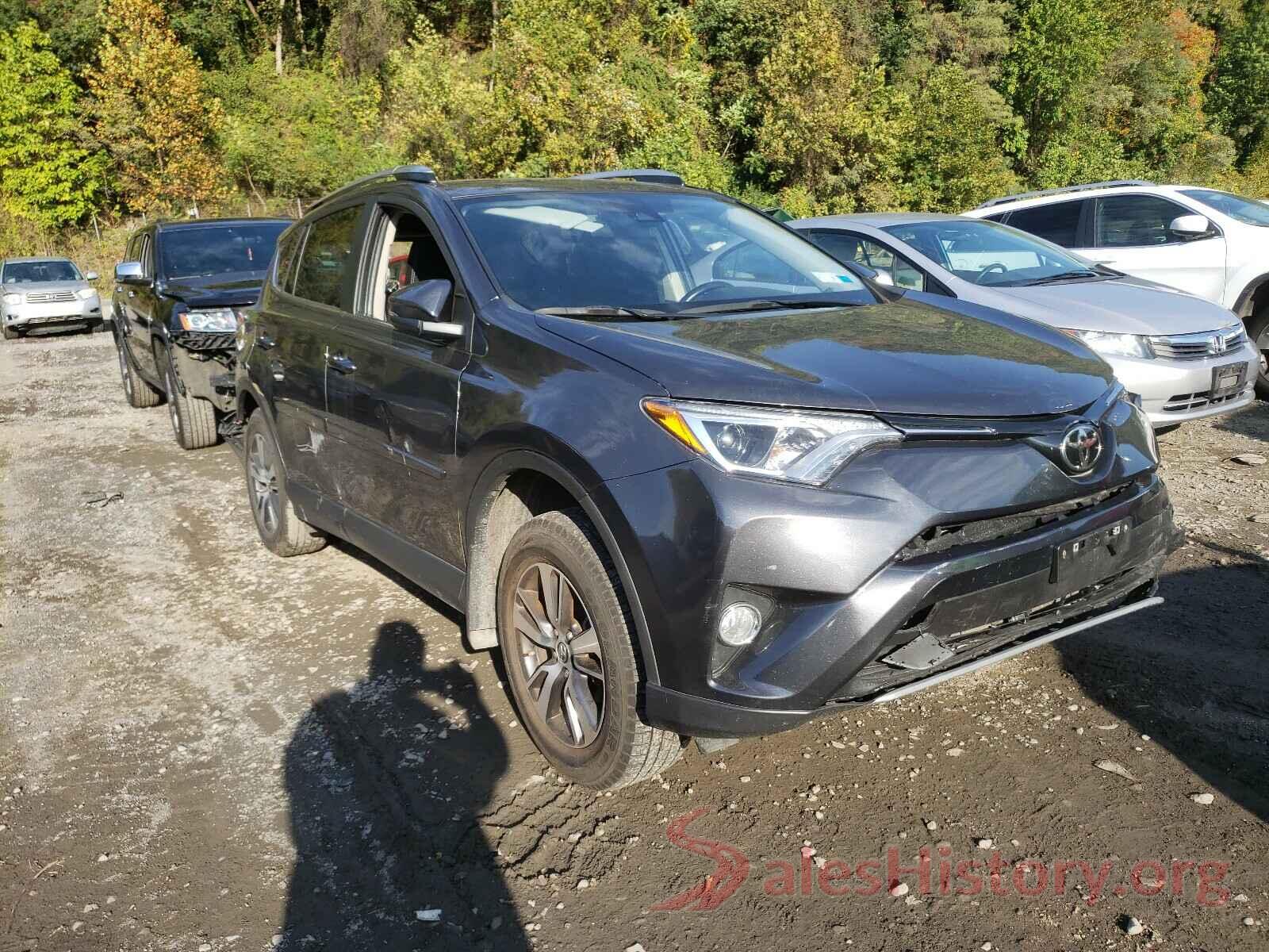 JTMRFREV2JJ250432 2018 TOYOTA RAV4