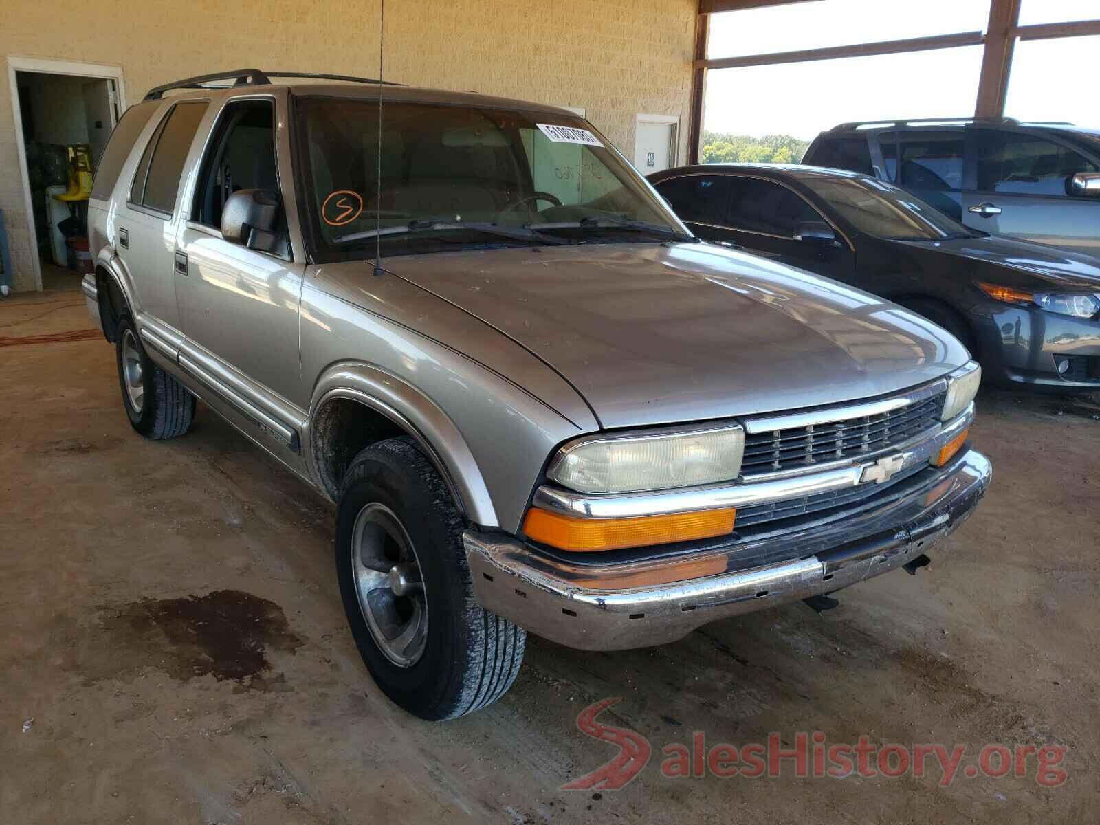 1GNCS13W7X2248099 1999 CHEVROLET BLAZER