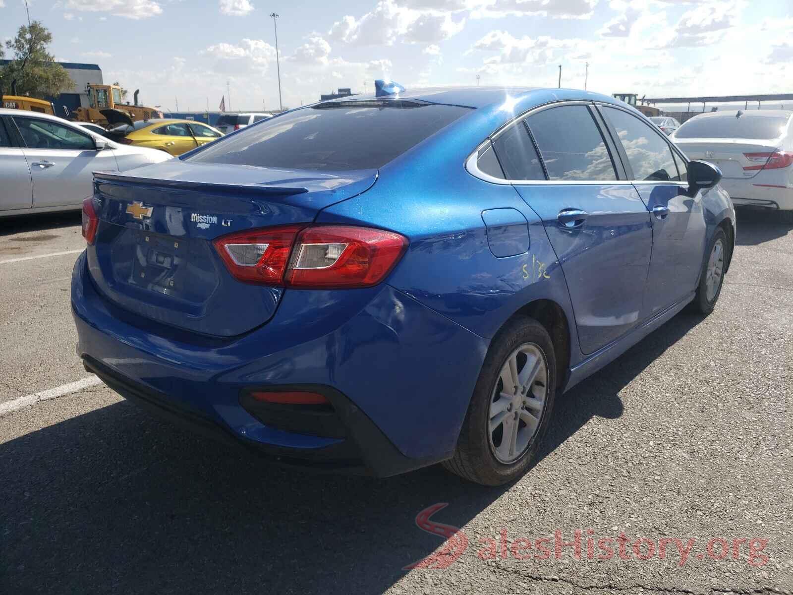 1G1BE5SM2J7205568 2018 CHEVROLET CRUZE