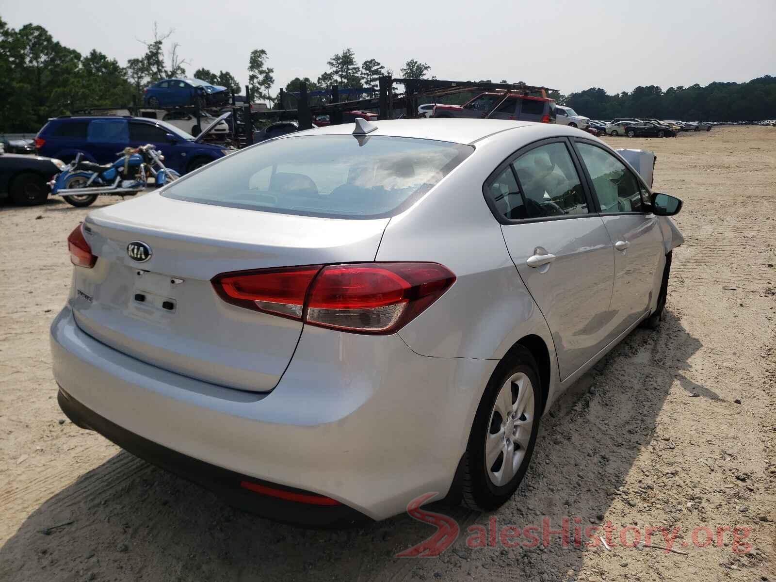 3KPFL4A71HE082683 2017 KIA FORTE