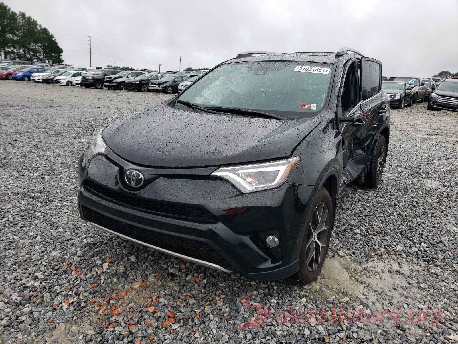 2T3JFREV1JW829619 2018 TOYOTA RAV4