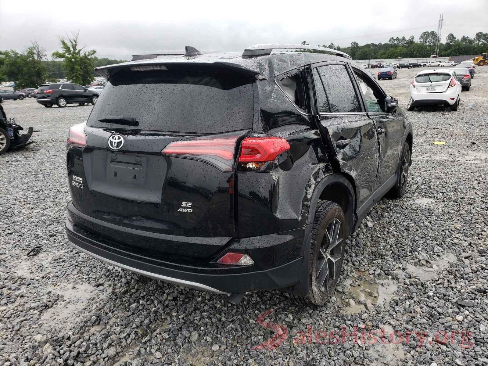 2T3JFREV1JW829619 2018 TOYOTA RAV4