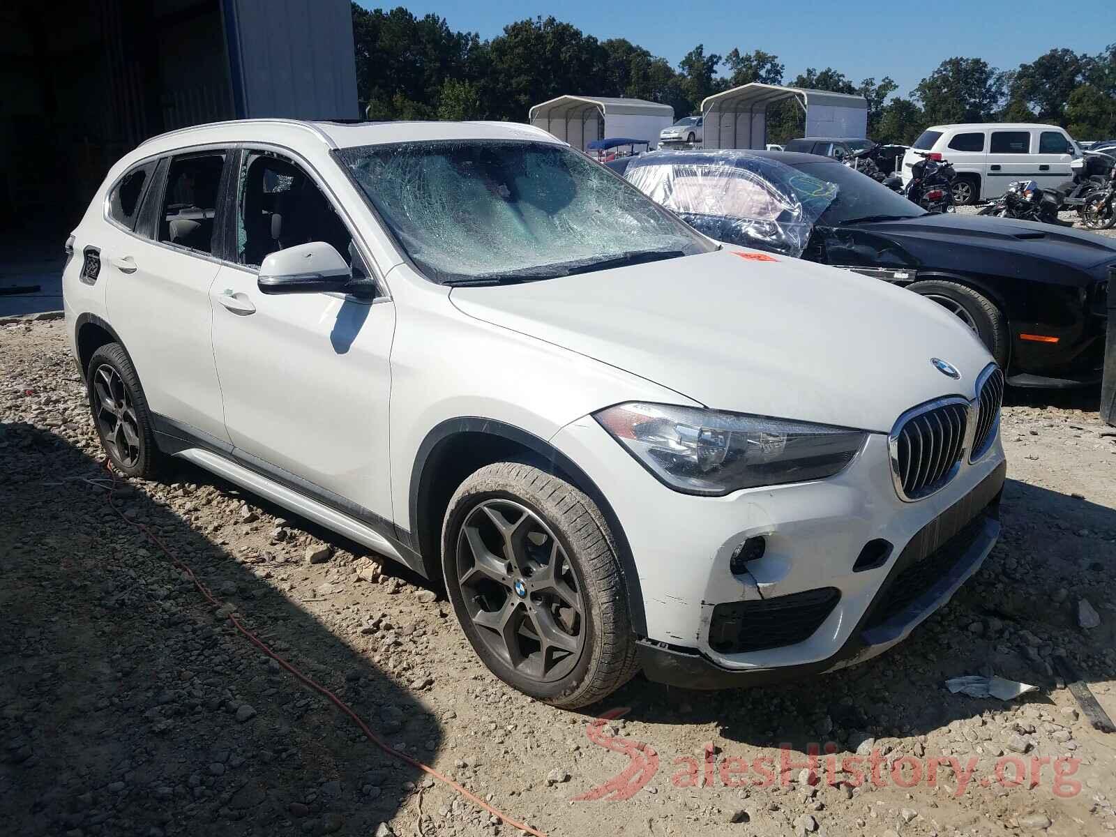 WBXHU7C36J5L07623 2018 BMW X1