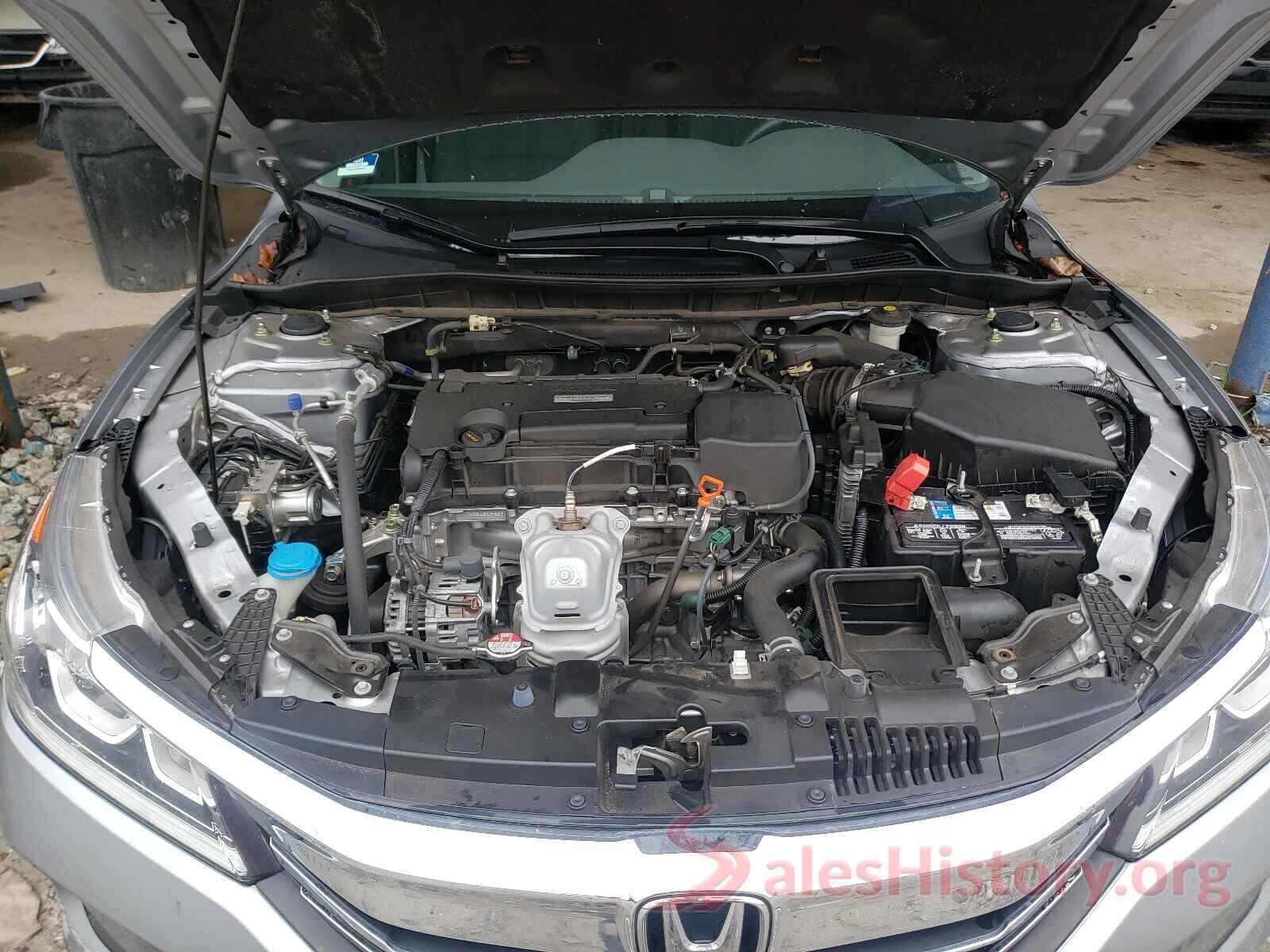 1HGCR2F32HA257670 2017 HONDA ACCORD