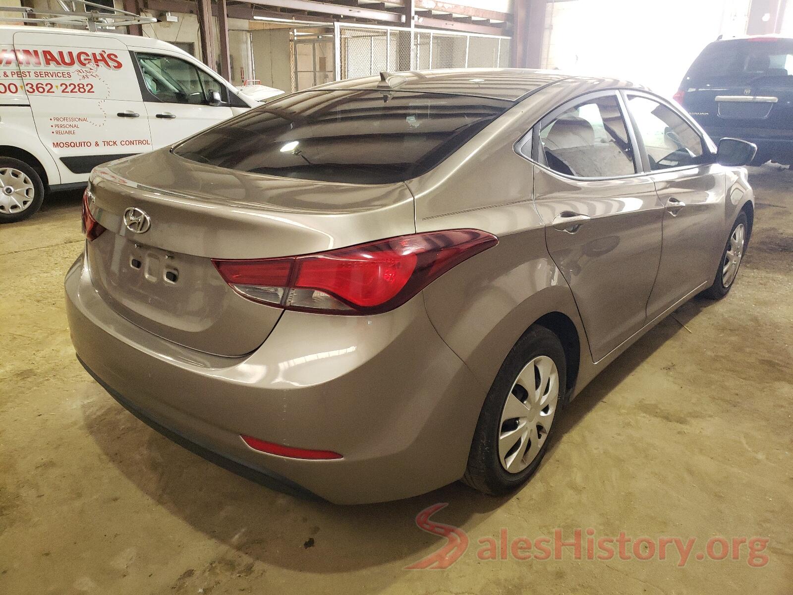 5NPDH4AE1GH731397 2016 HYUNDAI ELANTRA