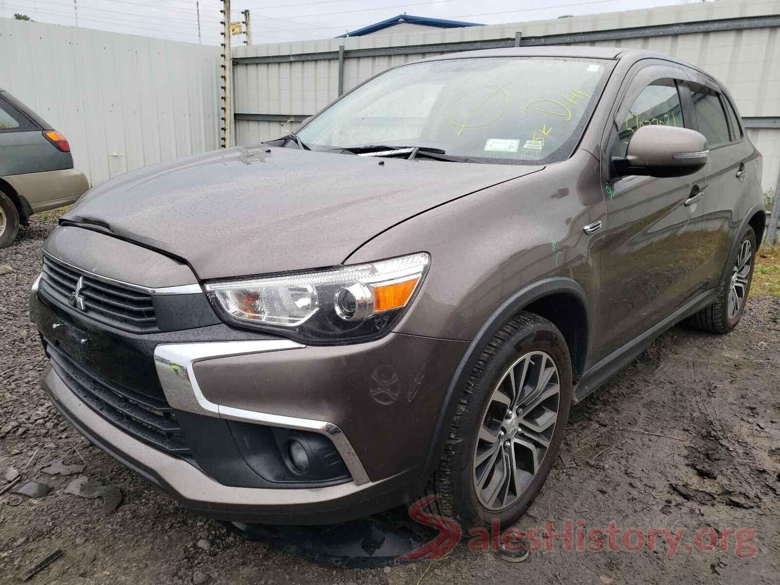 JA4AR3AU8HZ012136 2017 MITSUBISHI OUTLANDER